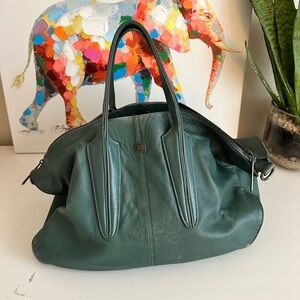 Pour La Victoire leather bag